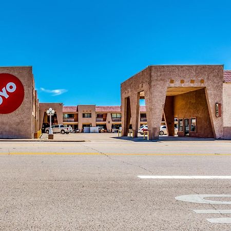 Oyo Hotel Groesbeck Exterior foto